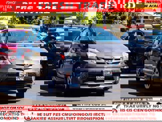 Used 2015 Toyota Prius Two image 1