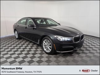 Used 2019 BMW 740i image 1