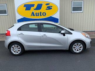 Used 2013 Kia Rio EX image 1