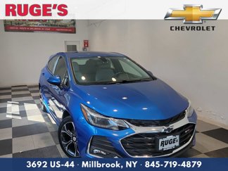 Used 2019 Chevrolet Cruze LT w/ Convenience Package image 1