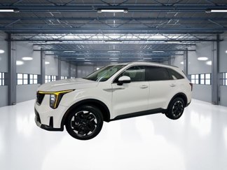 Used 2024 Kia Sorento S image 1