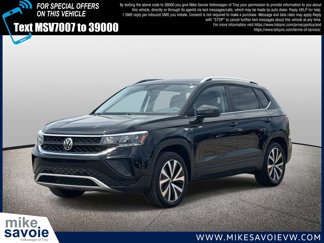 Used 2022 Volkswagen Taos SE image 1