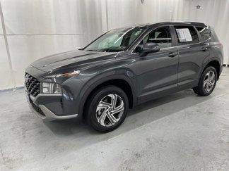 Used 2023 Hyundai Santa Fe SE image 1