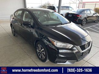 Used 2021 Nissan Versa SV image 1
