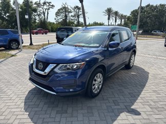 Used 2020 Nissan Rogue S image 1