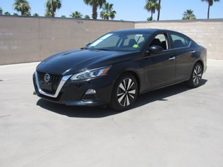 Used 2022 Nissan Altima 2.5 SV image 1