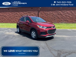 Used 2021 Chevrolet Trax LT w/ LT Convenience Package image 1