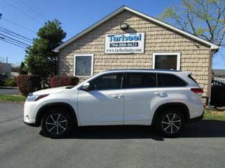 Used 2017 Toyota Highlander XLE image 1