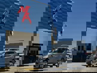 Used 2018 Nissan Rogue SV image 1