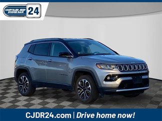 Used 2022 Jeep Compass Limited image 1