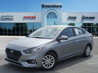 Used 2021 Hyundai Accent SEL image 1