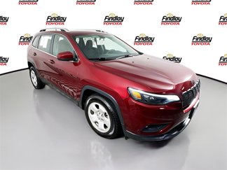 Used 2019 Jeep Cherokee Latitude w/ Cold Weather Group image 1