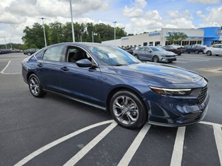Used 2023 Honda Accord EX image 1