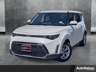 Used 2023 Kia Soul LX w/ LX Technology Package image 1