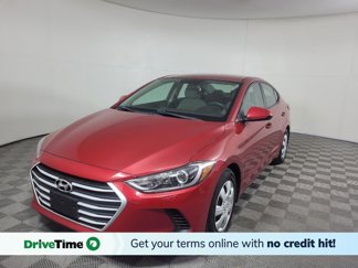 Used 2017 Hyundai Elantra SE image 1