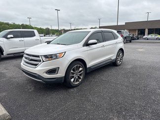 Used 2015 Ford Edge Titanium w/ Technology Package image 1