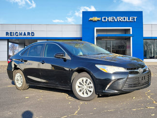 Used 2017 Toyota Camry LE video 1