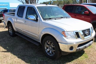 Used 2019 Nissan Frontier SL image 1