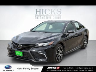 Used 2024 Toyota Camry SE image 1