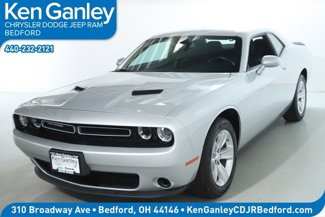 Used 2023 Dodge Challenger SXT image 1