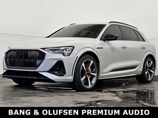Used 2022 Audi e-tron S Premium Plus image 1