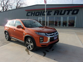 Used 2022 Mitsubishi Outlander Sport SE image 1