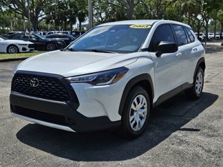 Used 2023 Toyota Corolla Cross L image 1