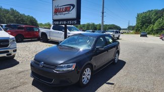 Used 2013 Volkswagen Jetta SE image 1