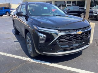 New 2025 Chevrolet Trax LT image 1