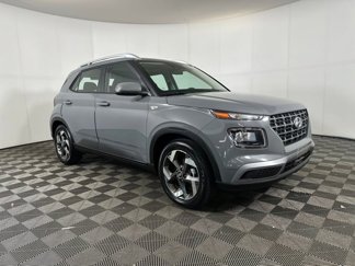 Used 2022 Hyundai Venue SEL w/ Cargo Package video 2