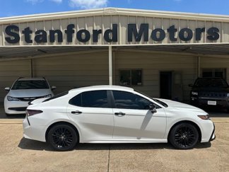 Used 2021 Toyota Camry SE w/ Convenience Package image 1