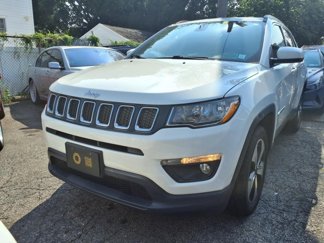 Used 2018 Jeep Compass Latitude w/ Popular Equipment Group image 1