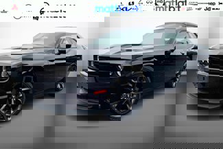 Used 2019 Dodge Challenger SXT w/ Blacktop Package image 1