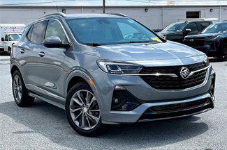 Certified 2020 Buick Encore GX Essence w/ Advanced Technology Package image 1