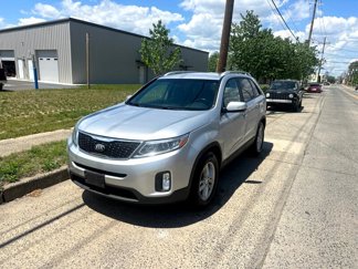 Used 2014 Kia Sorento LX image 1