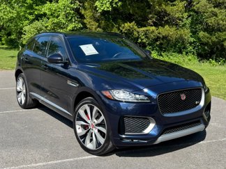 Used 2017 Jaguar F-PACE S image 1