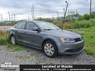 Used 2012 Volkswagen Jetta SE image 1