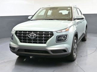 New 2025 Hyundai Venue Limited image 1