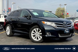 Used 2015 Toyota Venza LE image 1