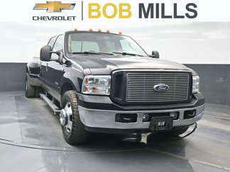 Used 2006 Ford F350 Lariat image 1