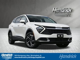 Used 2023 Kia Sportage LX image 1