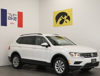Used 2019 Volkswagen Tiguan SE image 1