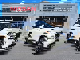Certified 2023 Nissan Rogue SV image 1