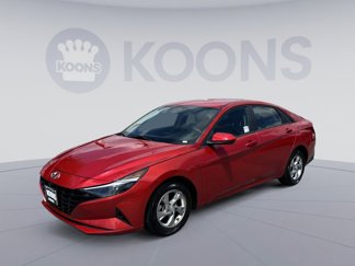 Used 2022 Hyundai Elantra SE image 1