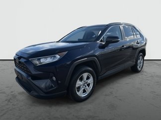 Used 2019 Toyota RAV4 XLE image 1