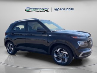 New 2025 Hyundai Venue SEL image 1
