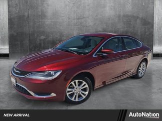 Used 2015 Chrysler 200 Limited image 1