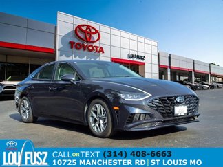 Used 2023 Hyundai Sonata SEL image 1