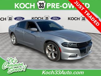 Used 2016 Dodge Charger R/T w/ Navigation & Travel Group image 1