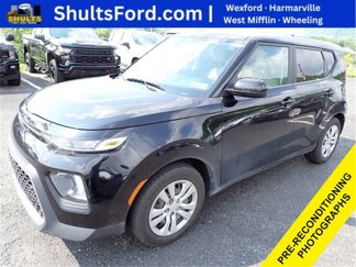 Used 2022 Kia Soul LX image 1